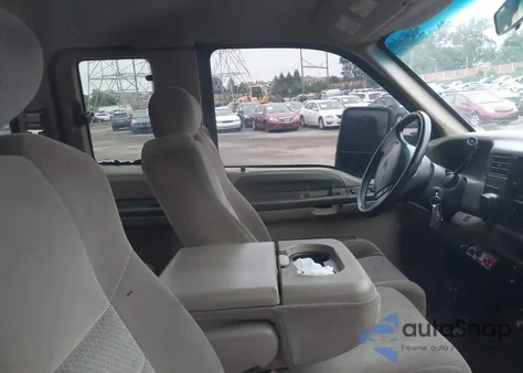 2002 Ford F-250 Lariat/Xl/Xlt из США, поврежденный, VIN 1FTNX21F62EB45825